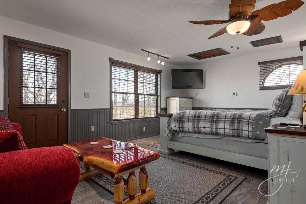 Berryville Fairway Inn מראה חיצוני תמונה