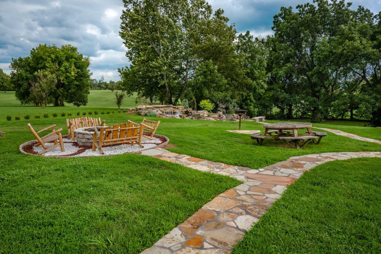 Berryville Fairway Inn מראה חיצוני תמונה