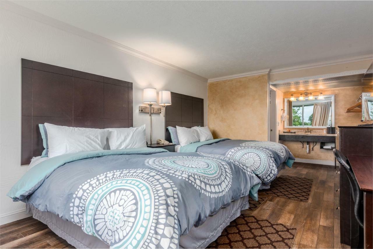 Berryville Fairway Inn מראה חיצוני תמונה