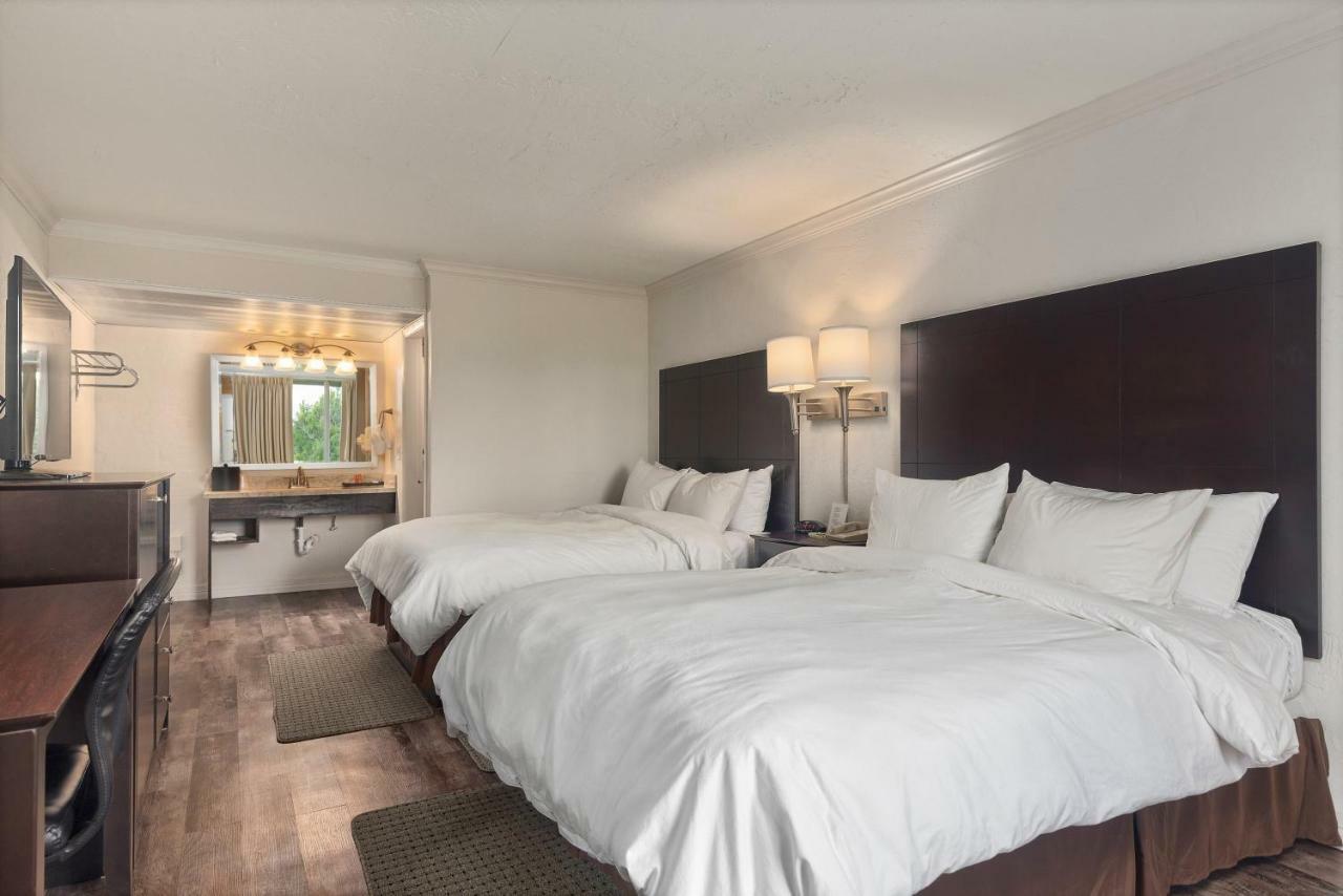 Berryville Fairway Inn מראה חיצוני תמונה